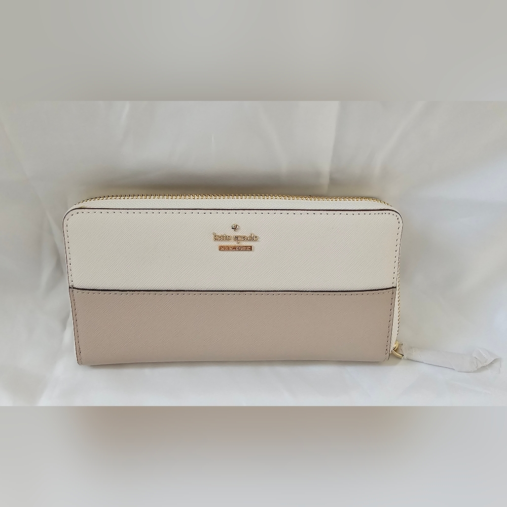 ♠️Kate Spade Cameron Street Lacey Wallet✨️